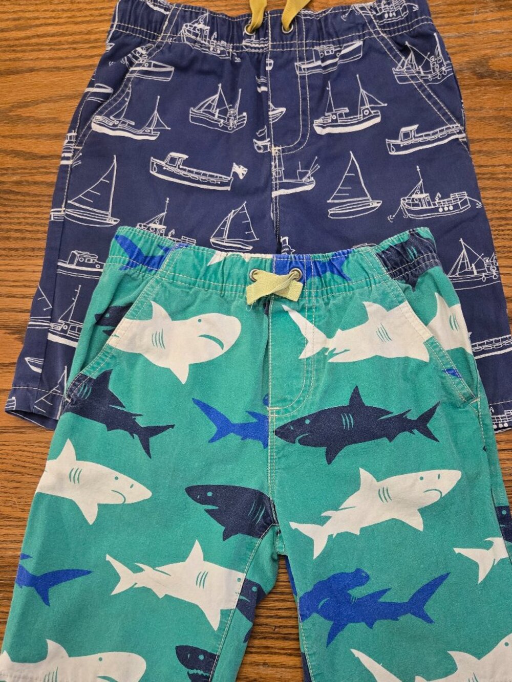 Mini Boden Shorts Bundle / Lot - Size 8 - Green Sharks Blue Boats Ships - Boys
